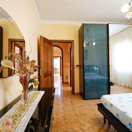 公寓 Attico Panoramico Vista Mare 加利波利